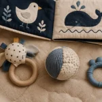 Jeu d'éveil 6 mois : textures et sons doux sur tapis